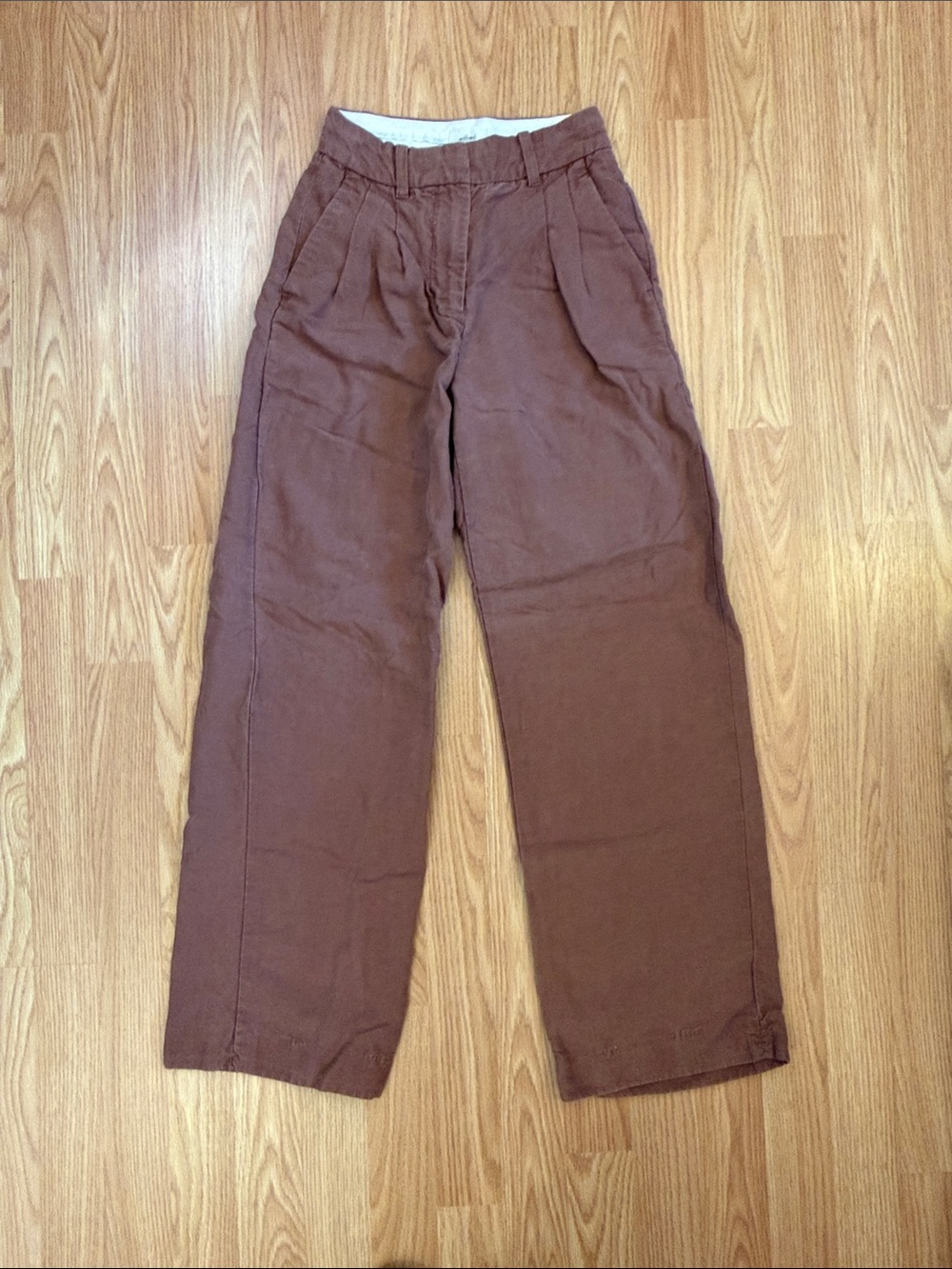 Aritzia Effortless Pants